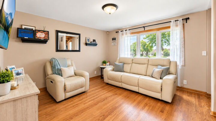 Property Photo: 3610 S Emerald Avenue IL 60609