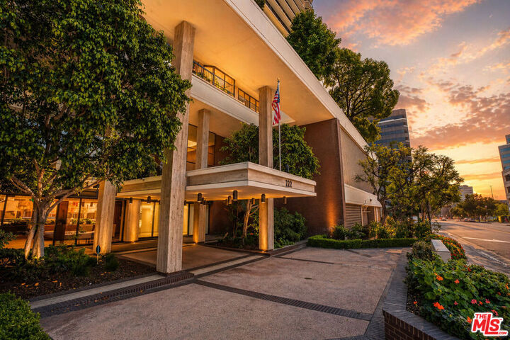 Property Photo:  222 Monterey Road 1306  CA 91206 