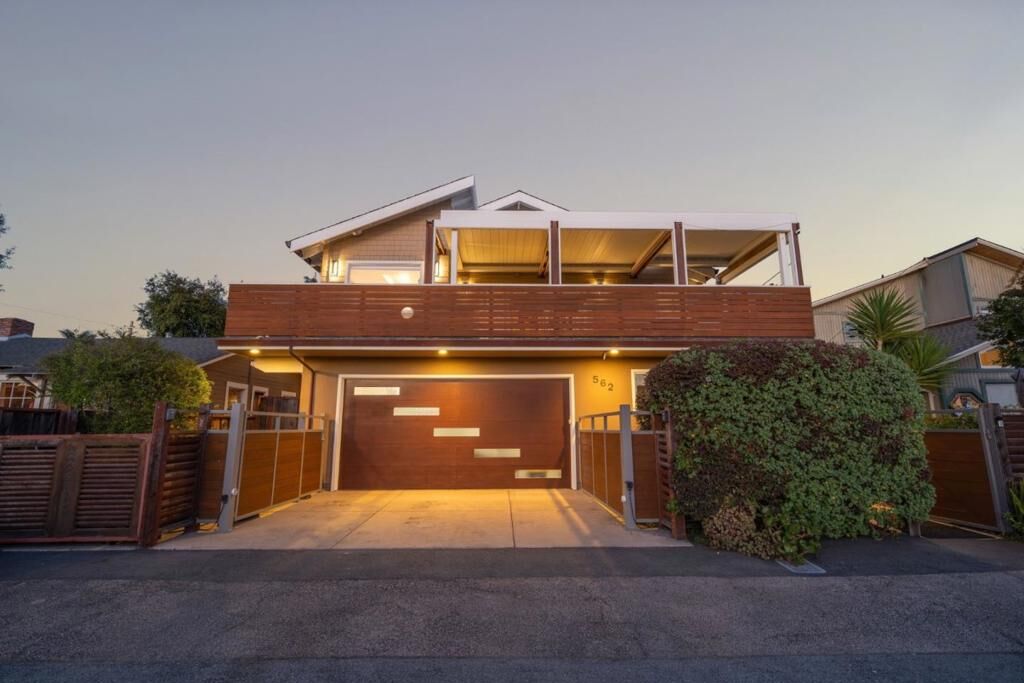 Property Photo: 562 36th Avenue CA 95062