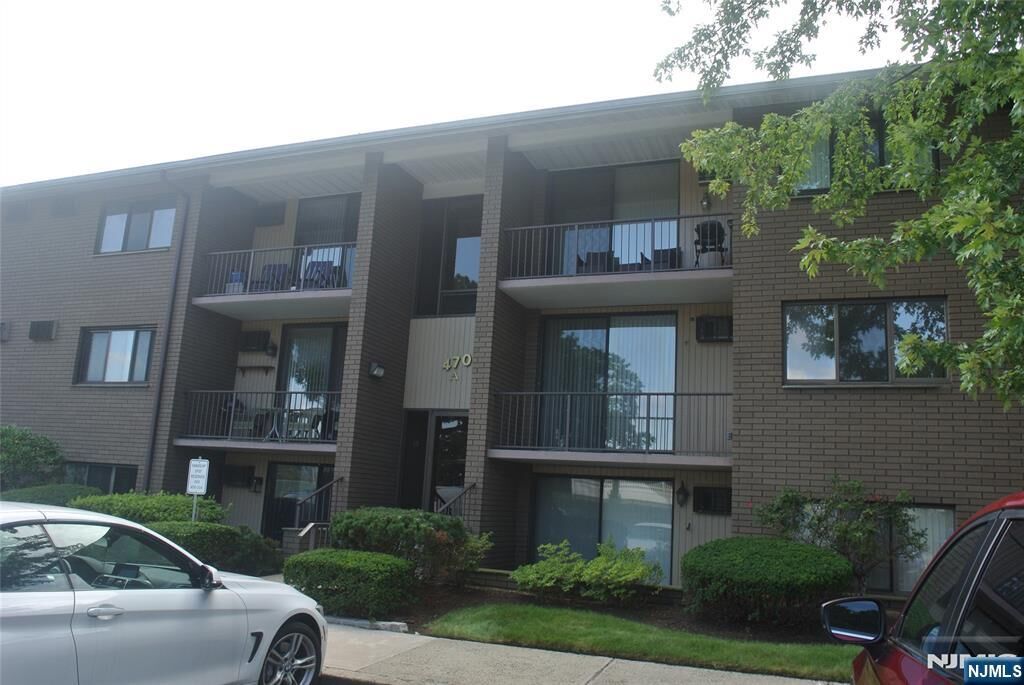 Property Photo:  470 Liberty Street 202A  NJ 07643 