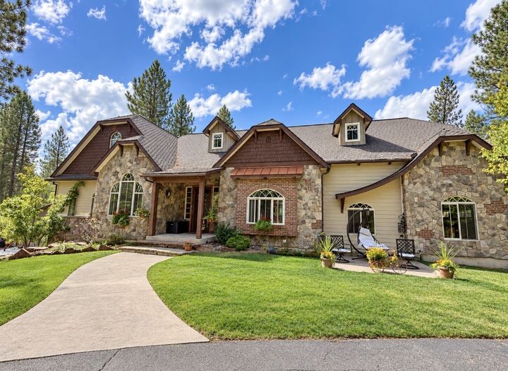 Property Photo: 84 Cherry Creek Bluff Road MT 59923