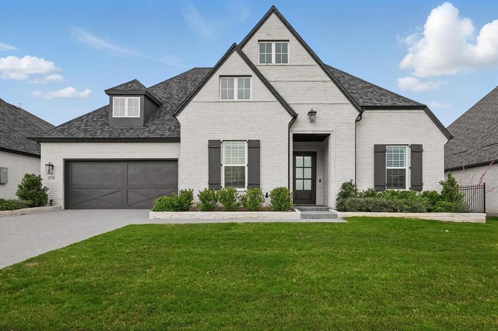 Property Photo:  330 Peach Point Road  TX 75078 