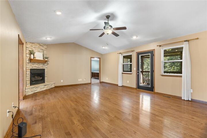 Property Photo: 4137 Turnbury Drive AR 72601