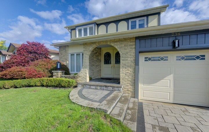 Property Photo: 238 McGarry Drive ON N2N 1H9