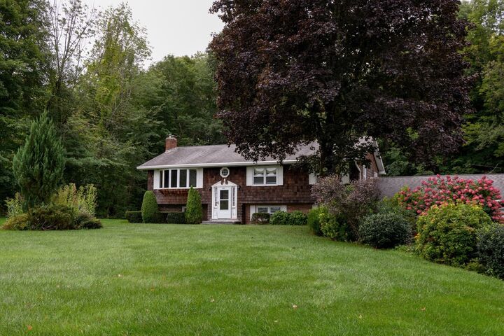 Property Photo: 261 Brookfield Rd MA 01507