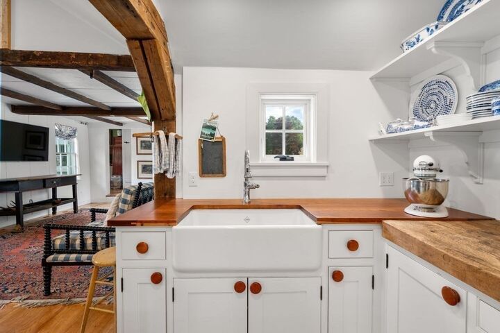 Property Photo:  840 Main St  MA 02061 