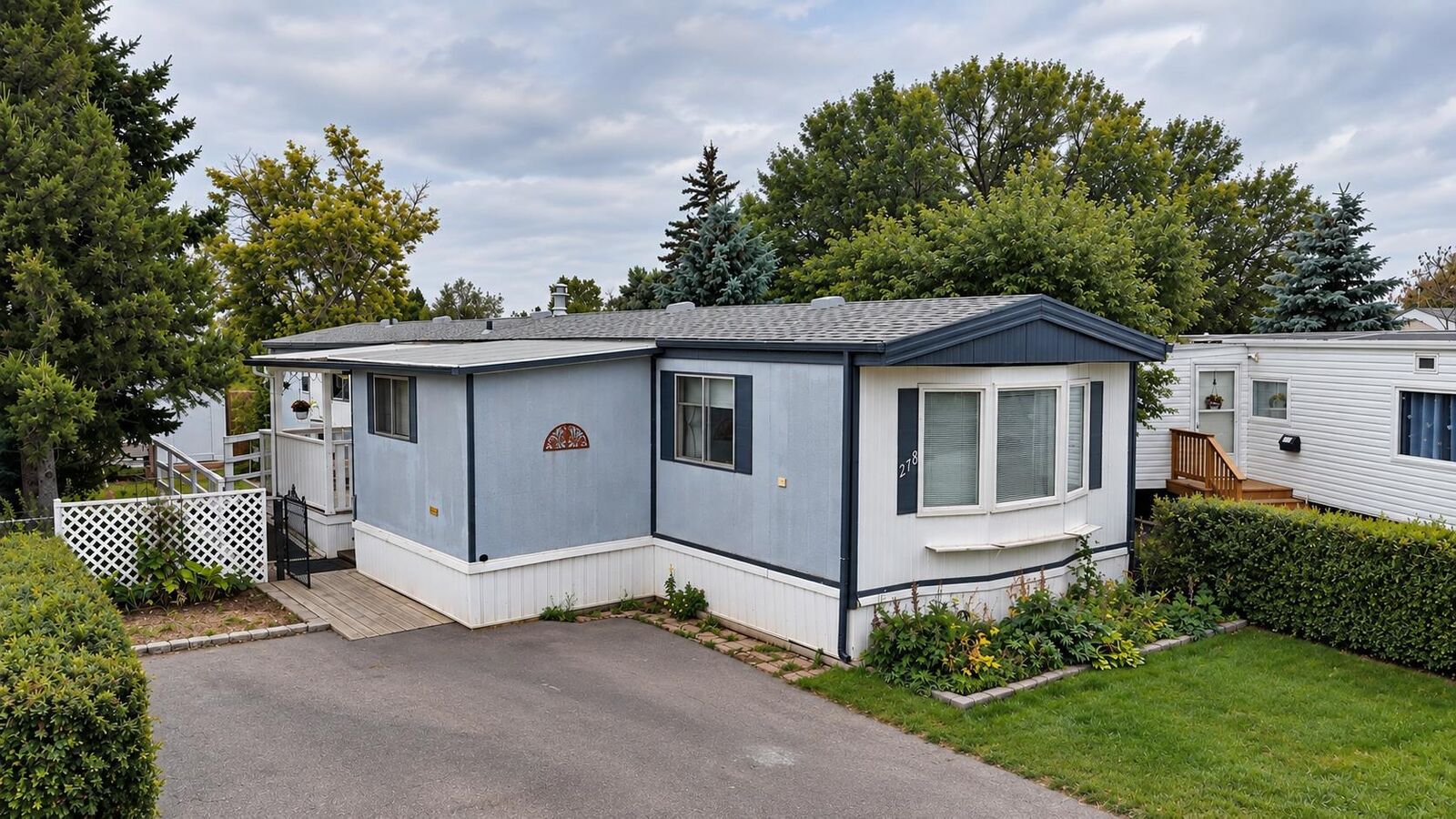 Property Photo:  2300 13 Street 278  AB T1H 4E8 