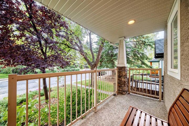 Property Photo: 2512 17A Street NW AB T2M 3S7