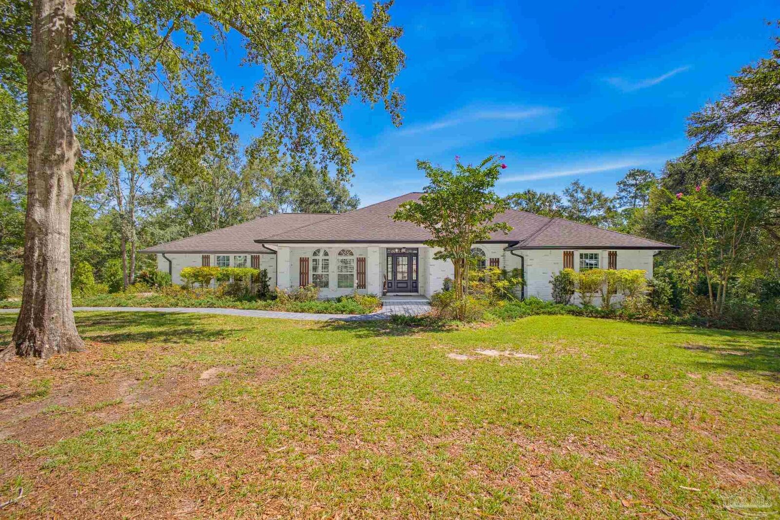 Property Photo:  2181 Windham Dr  FL 32577 