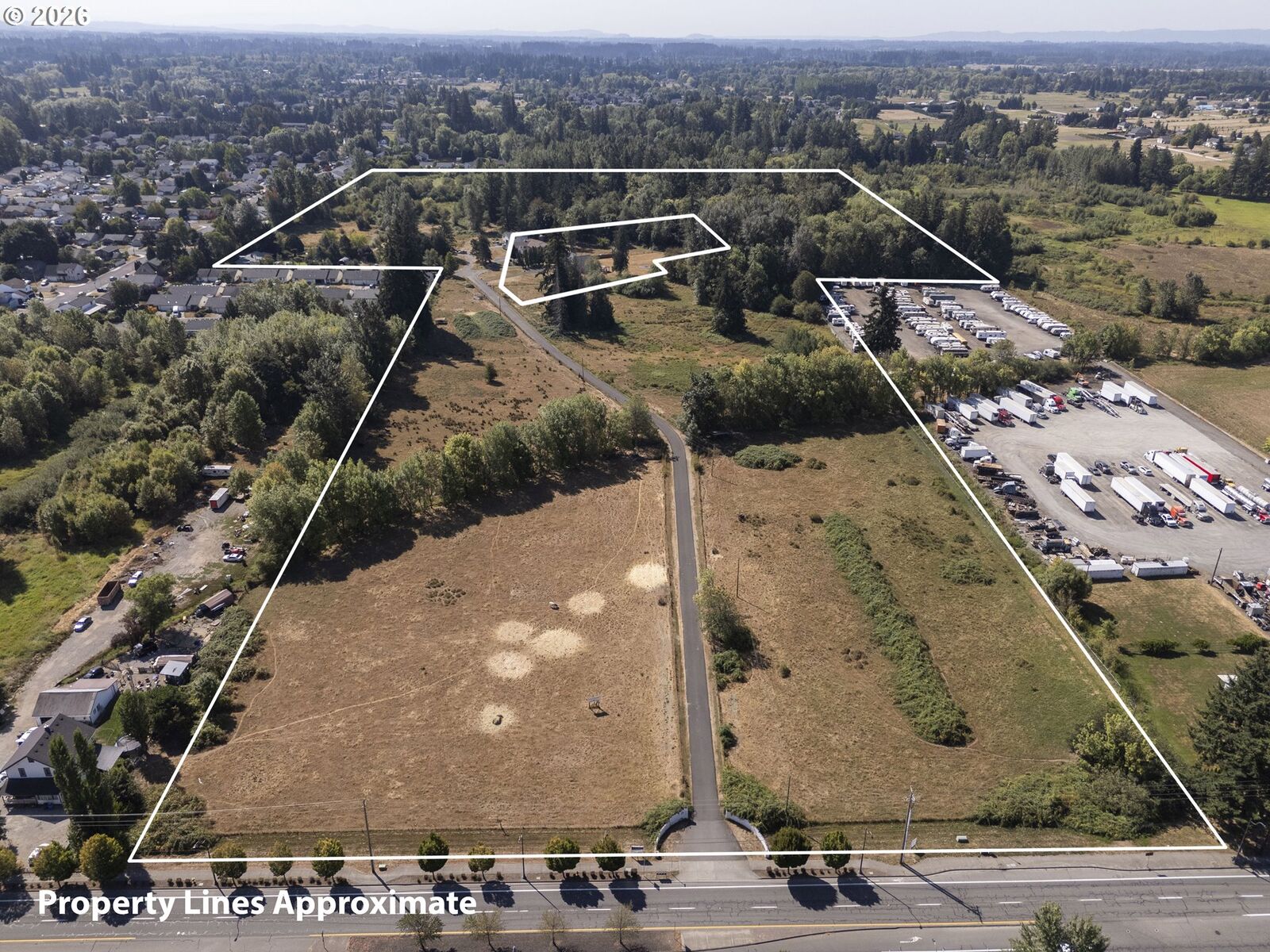 Property Photo:  601 SW 27th Ave  WA 98604 