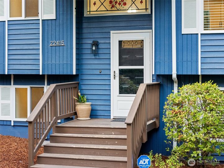 Property Photo: 22415 Sunridge Way NE WA 98370