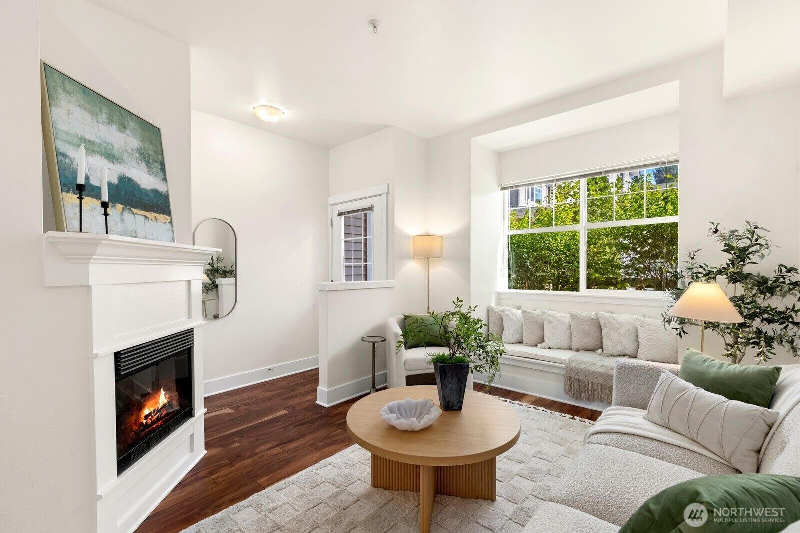 Property Photo:  16418 NE 91st Street 105  WA 98052 