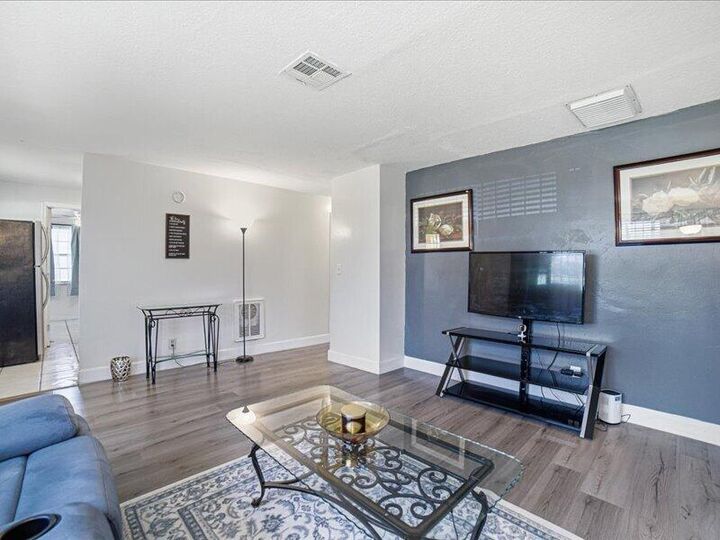 Property Photo:  91 NE 6th Court  FL 33441 