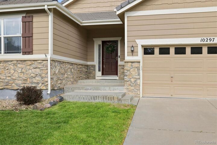 Property Photo:  10297 Quintero Street  CO 80022 