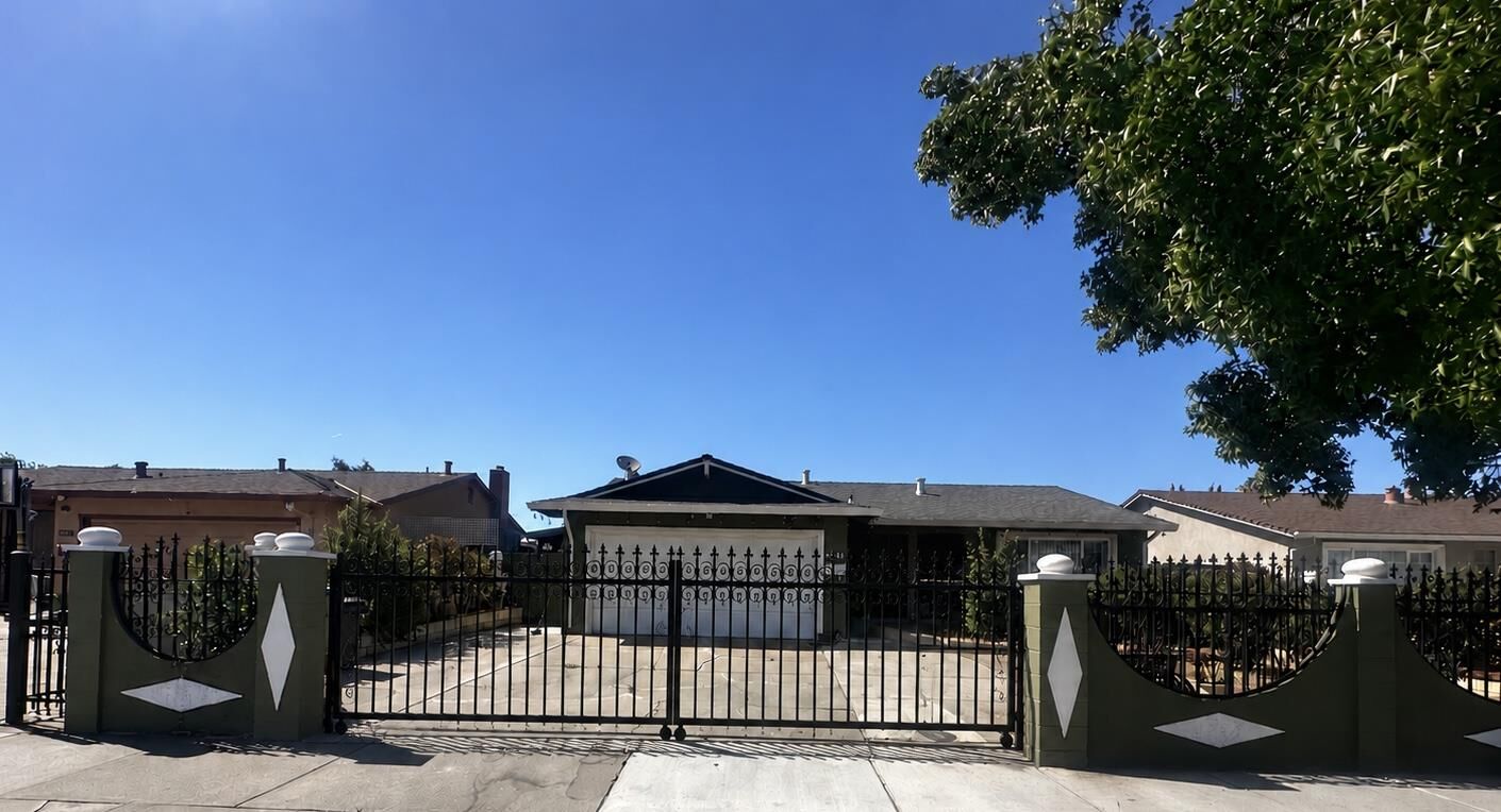 Property Photo: 2483 Ocala Avenue CA 95122