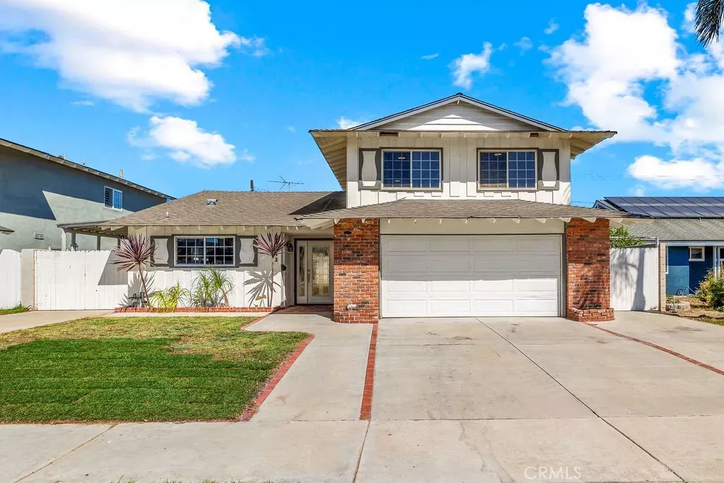 Property Photo: 19742 Potomac Lane CA 92646