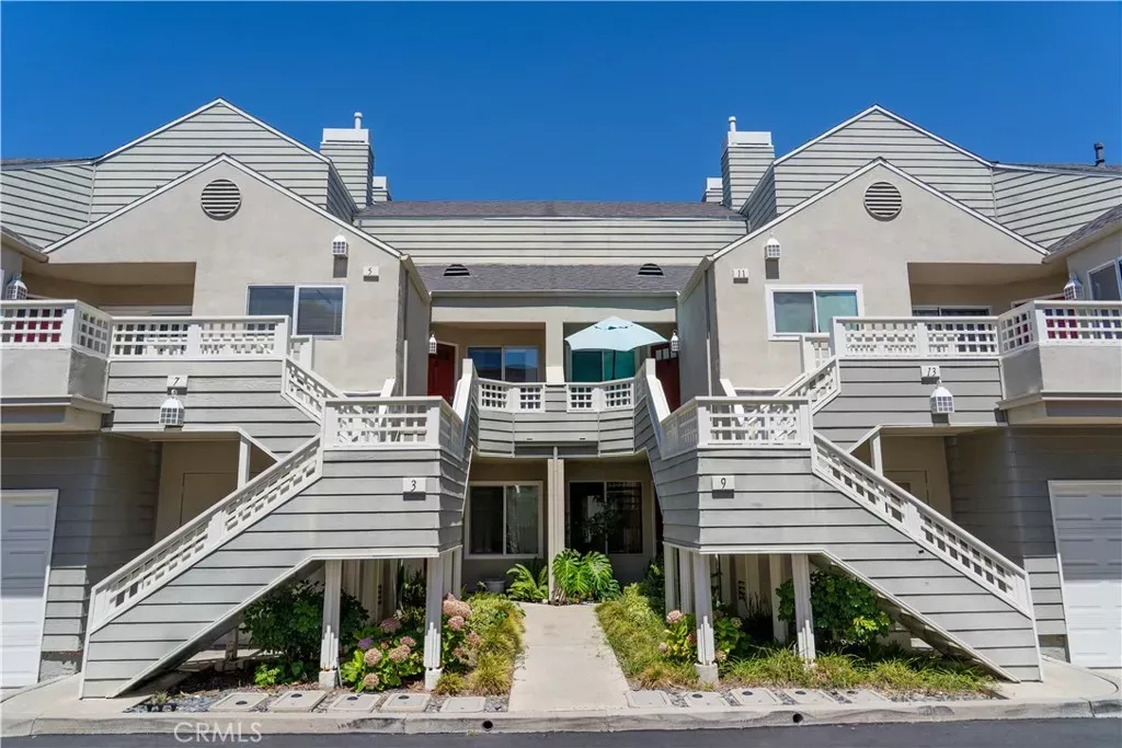 Property Photo:  5 Elmbrook 54  CA 92656 