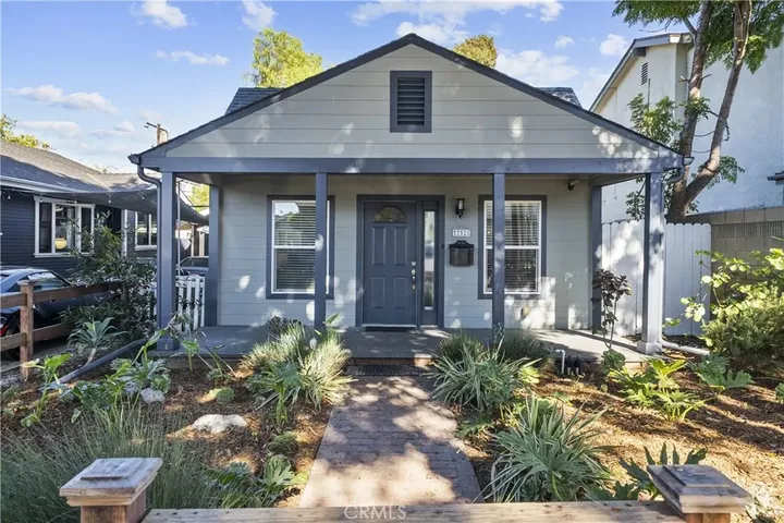 Property Photo:  752 Loma  CA 90804 