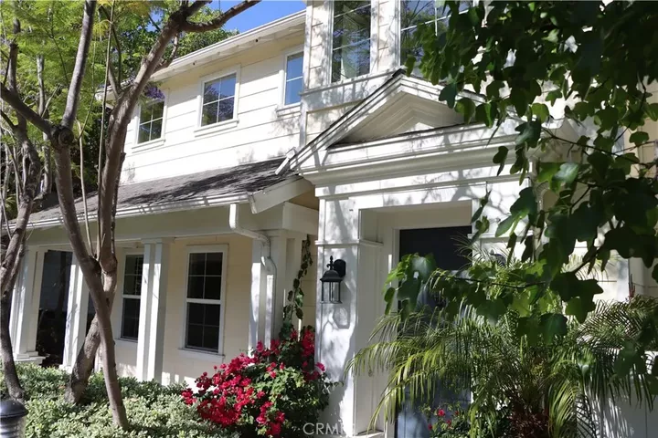 Property Photo:  25 Thorp Spring  CA 92694 