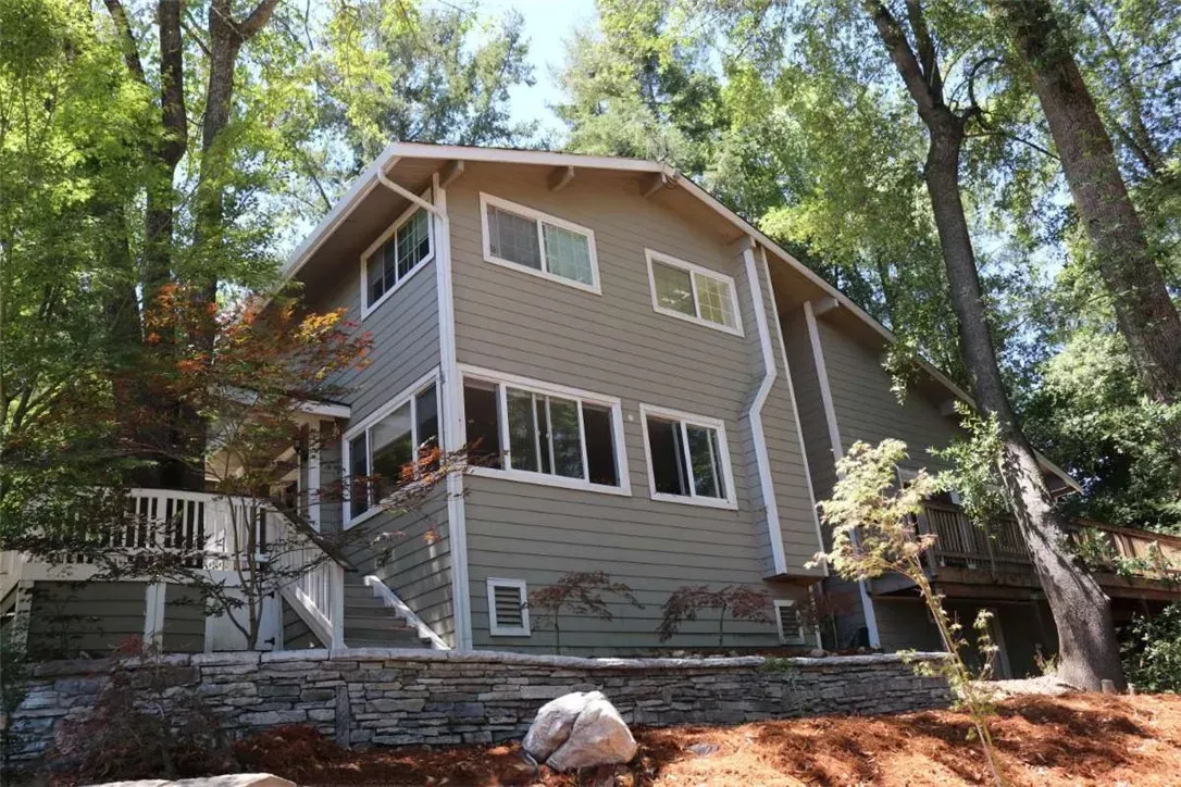 Property Photo: 21670 Woolaroc Drive CA 95033