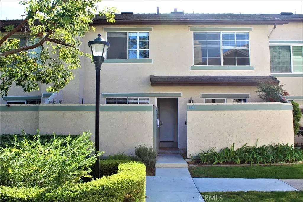 Property Photo: 42 Columbia 11 CA 92612