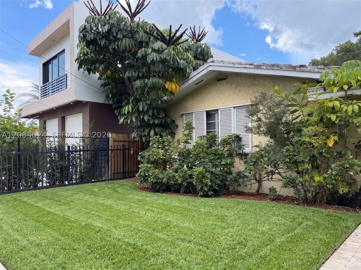 Property Photo:  298 NW 48th St  FL 33127 