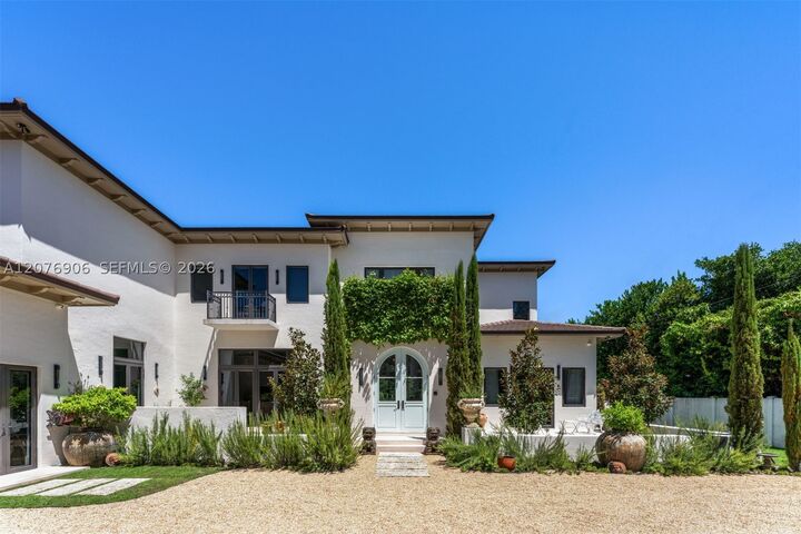 Property Photo: