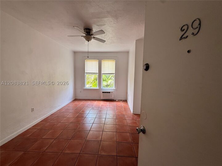 Property Photo:  1615 Pennsylvania Ave 29  FL 33139 