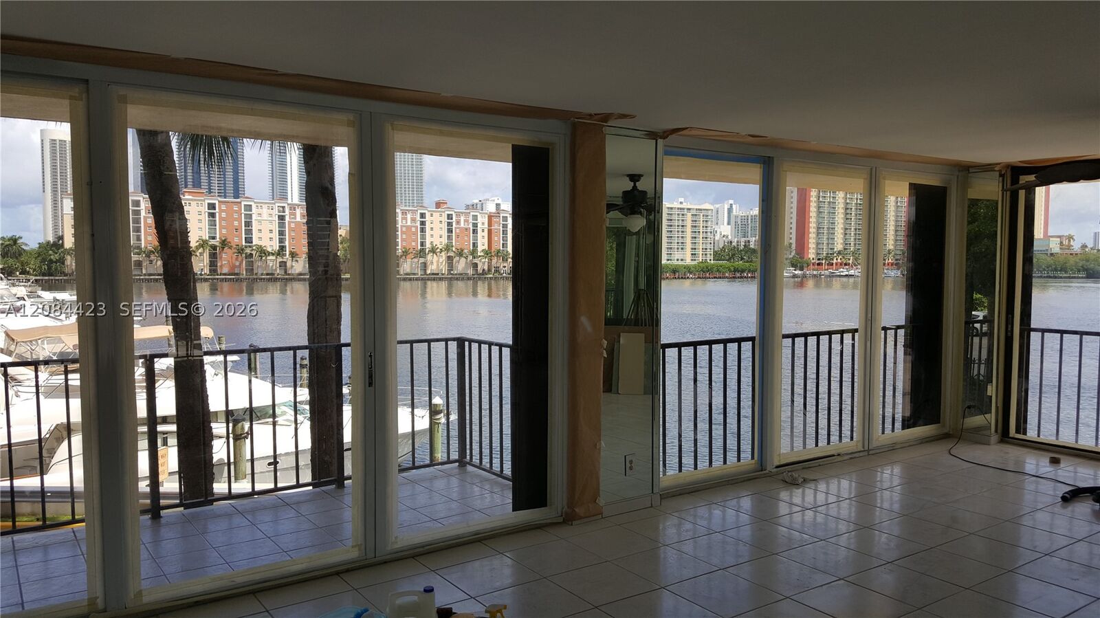 Property Photo: