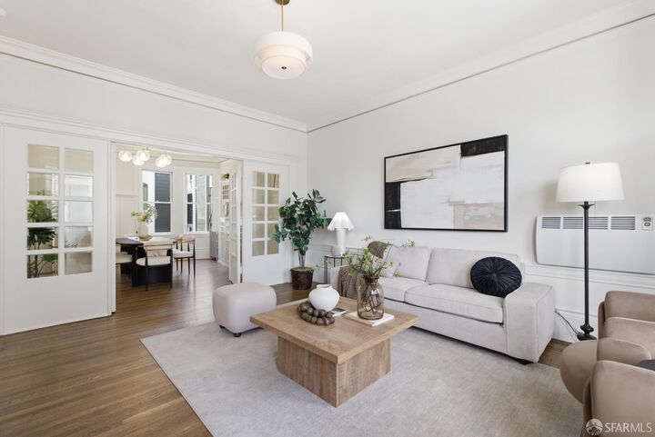 Property Photo:  949 Leavenworth Street  CA 94109 