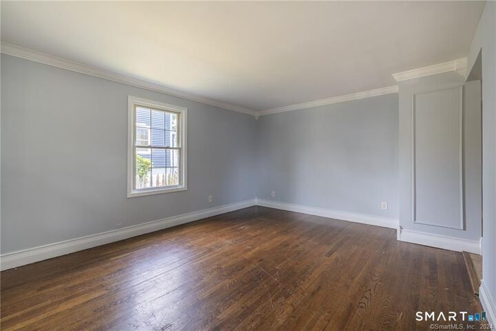 Property Photo:  480 Ezra Street  CT 06606 