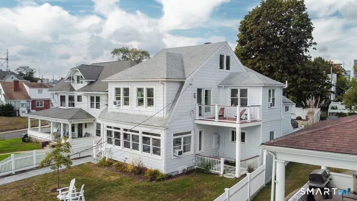 Property Photo:  49 Seaview Avenue 2  CT 06855 
