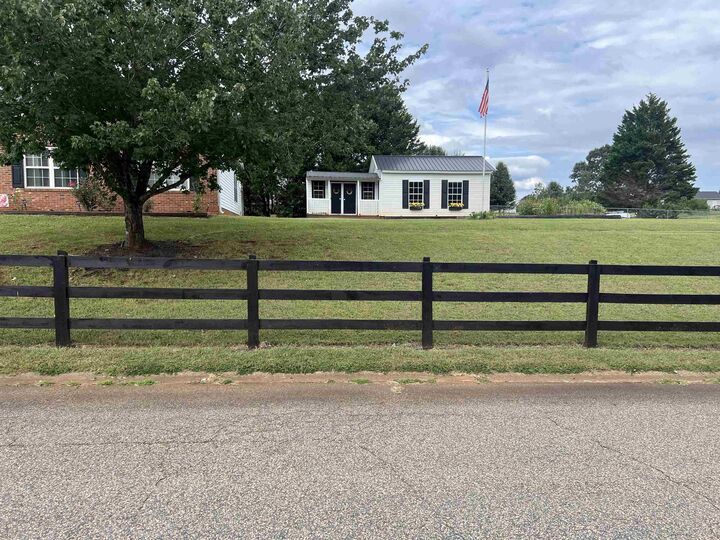 Property Photo:  231 Summer Lady Lane  SC 29316 