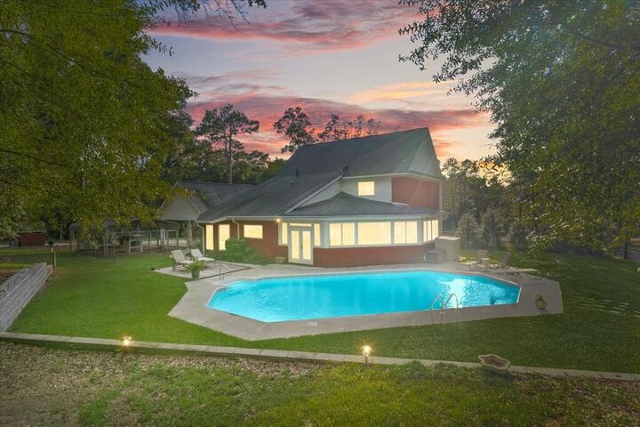 Property Photo: 983 County Road 21 AL 36345