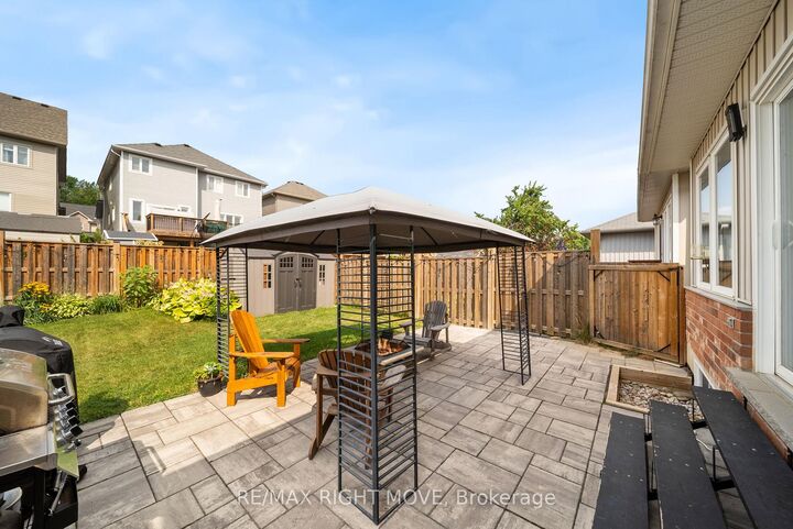 Property Photo:  90 Pearl Drive  ON L3V 0A6 
