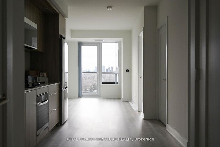 Property Photo:  60 Central Park Road Way 1908  ON M9A 3K1 