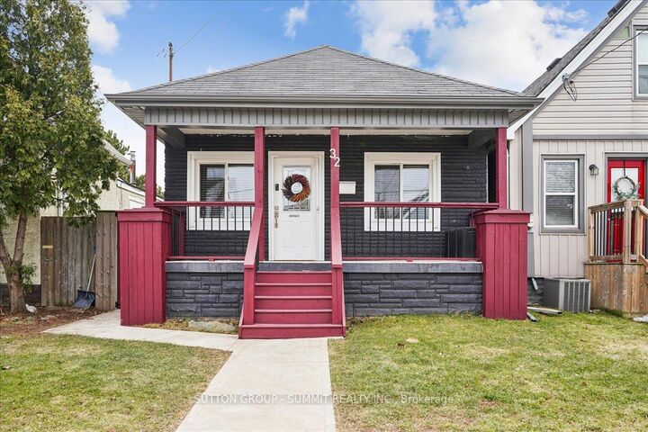 Property Photo:  32 Allan Avenue  ON L8H 2C9 