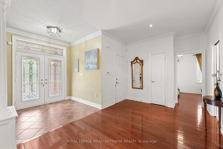 Property Photo:  17 McNutt Street  ON L6Y 5L3 