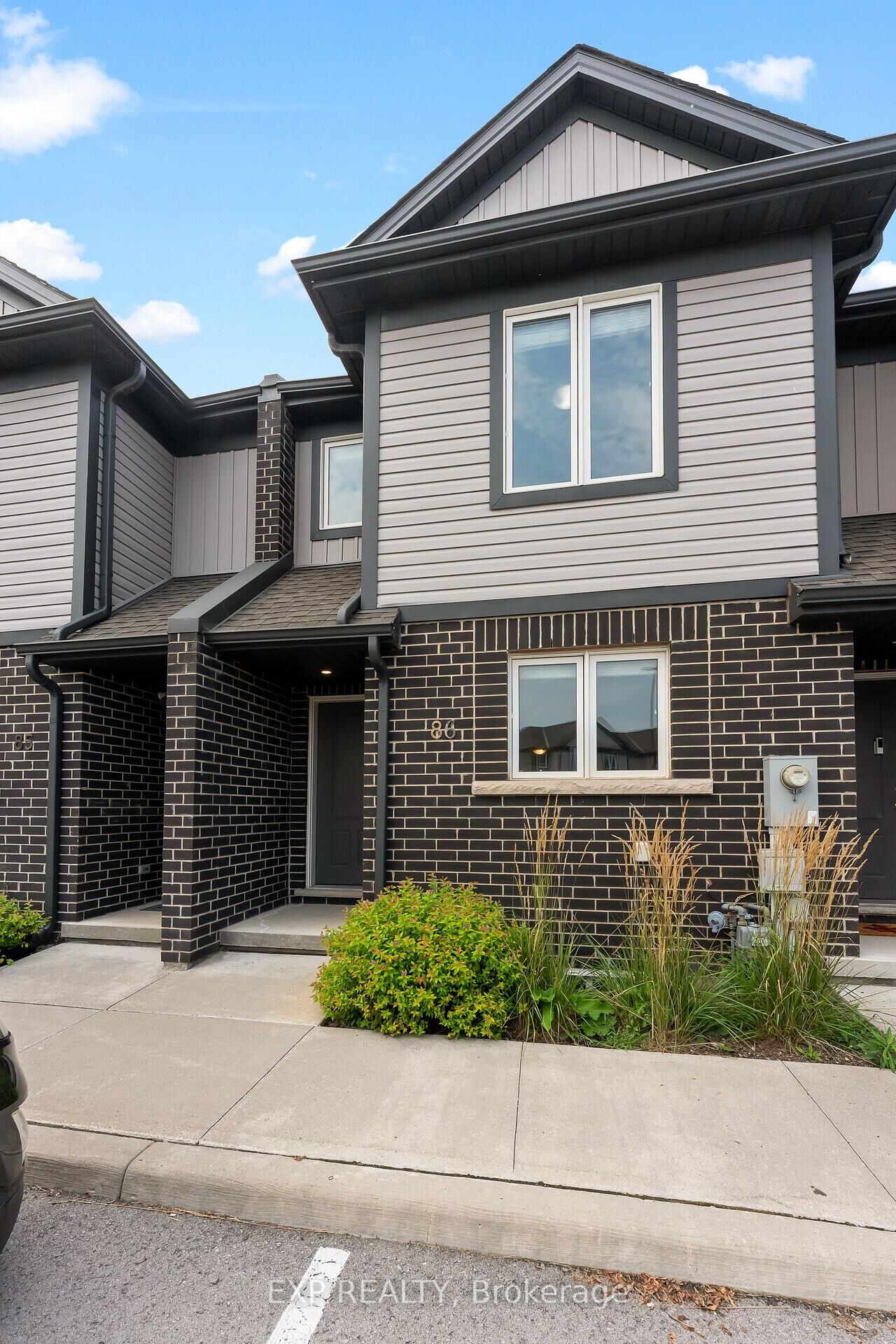 Property Photo:  7768 Ascot Circle 86  ON L2H 3P9 