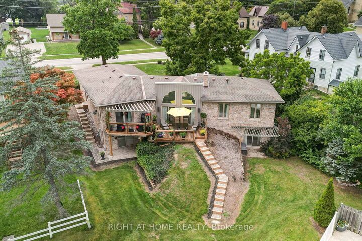 Property Photo:  41 Goshen Street S  ON N0M 1T0 