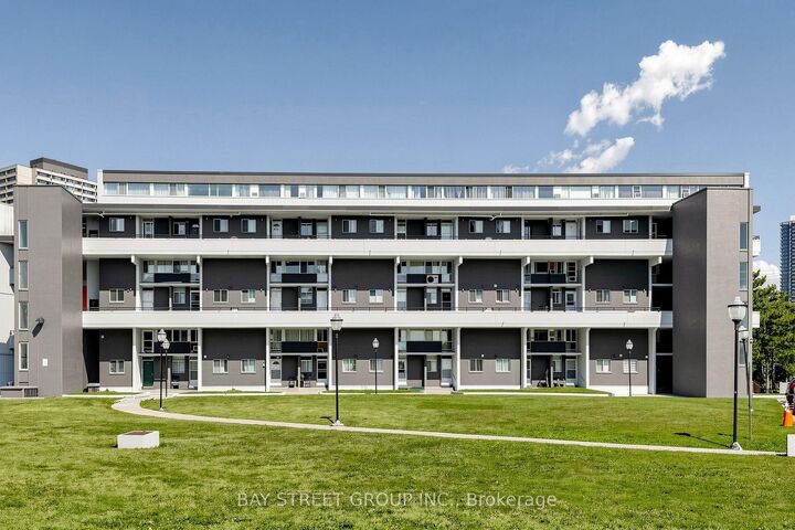 Property Photo:  55 Sunny Glenway 302  ON M3C 2Z5 