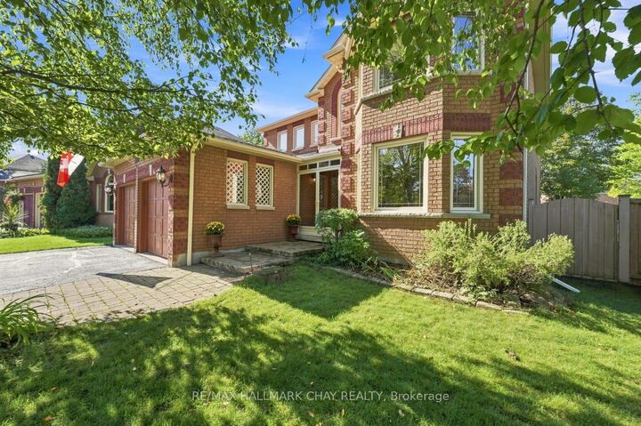 Property Photo:  380 Alex Doner Drive  ON L3X 1E1 