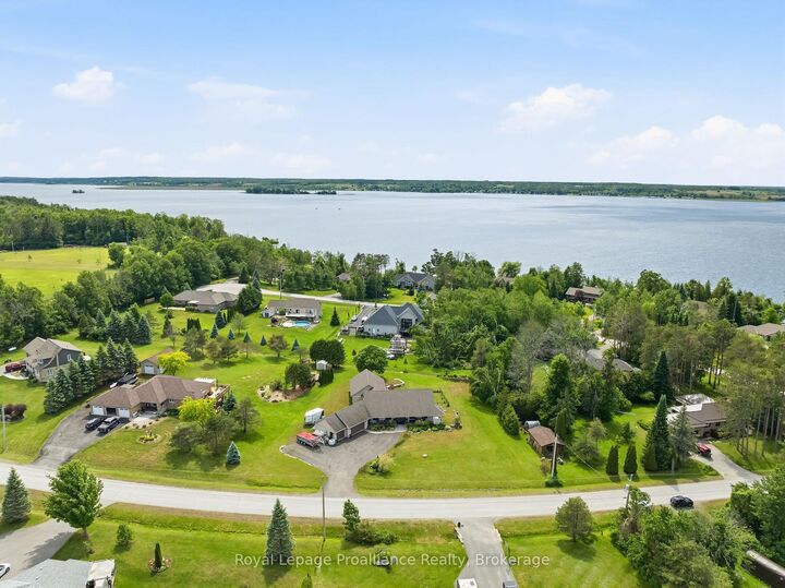 Property Photo:  1646 Harriet Lane  ON K0L 1T0 
