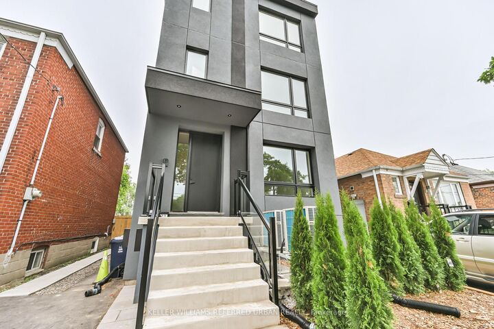 Property Photo:  2420 Gerrard Street E 2  ON M4E 2E9 