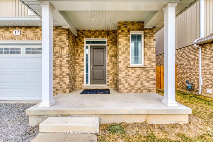 Property Photo:  17 Marshall Lane  ON L2P 0E8 