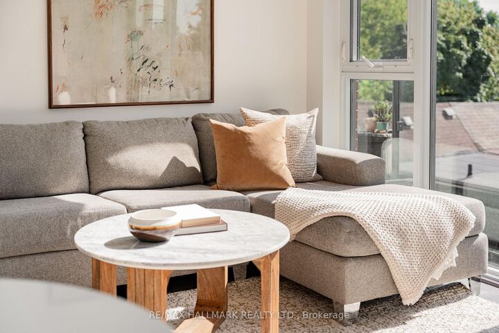 Property Photo:  60 Haslett Avenue 303  ON M4L 0A9 