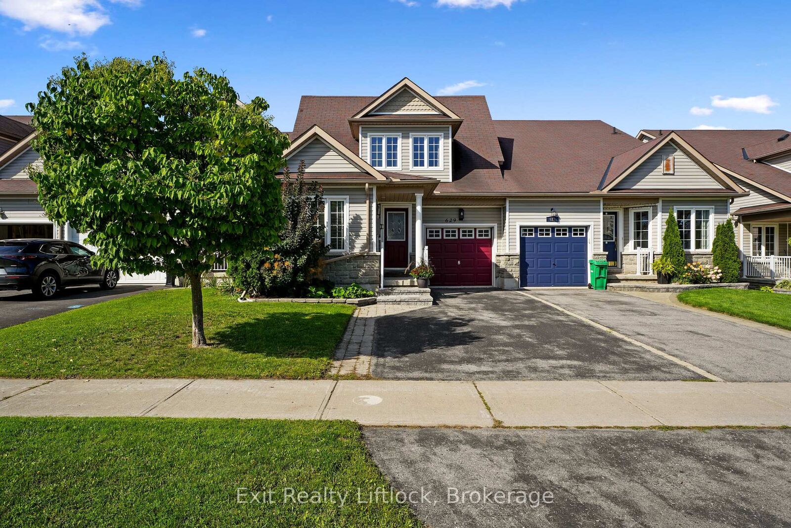 Property Photo: 629 Tully Crescent ON K9K 0B1
