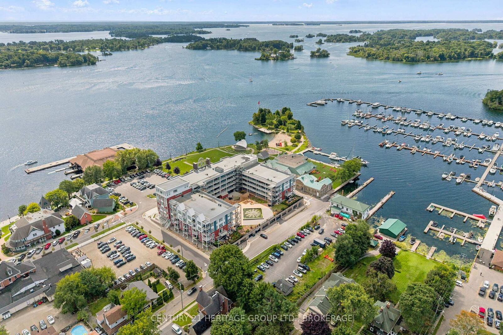 Property Photo:  130 Water Street 312  ON K7G 2M5 