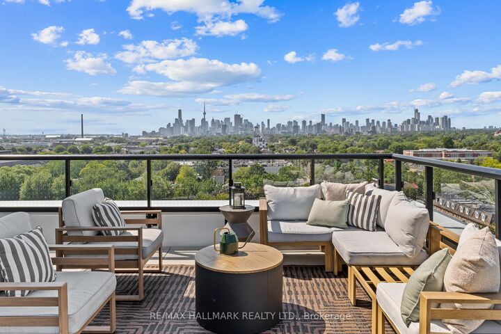 Property Photo:  1050 Eastern Avenue 1113  ON M4L 0B7 