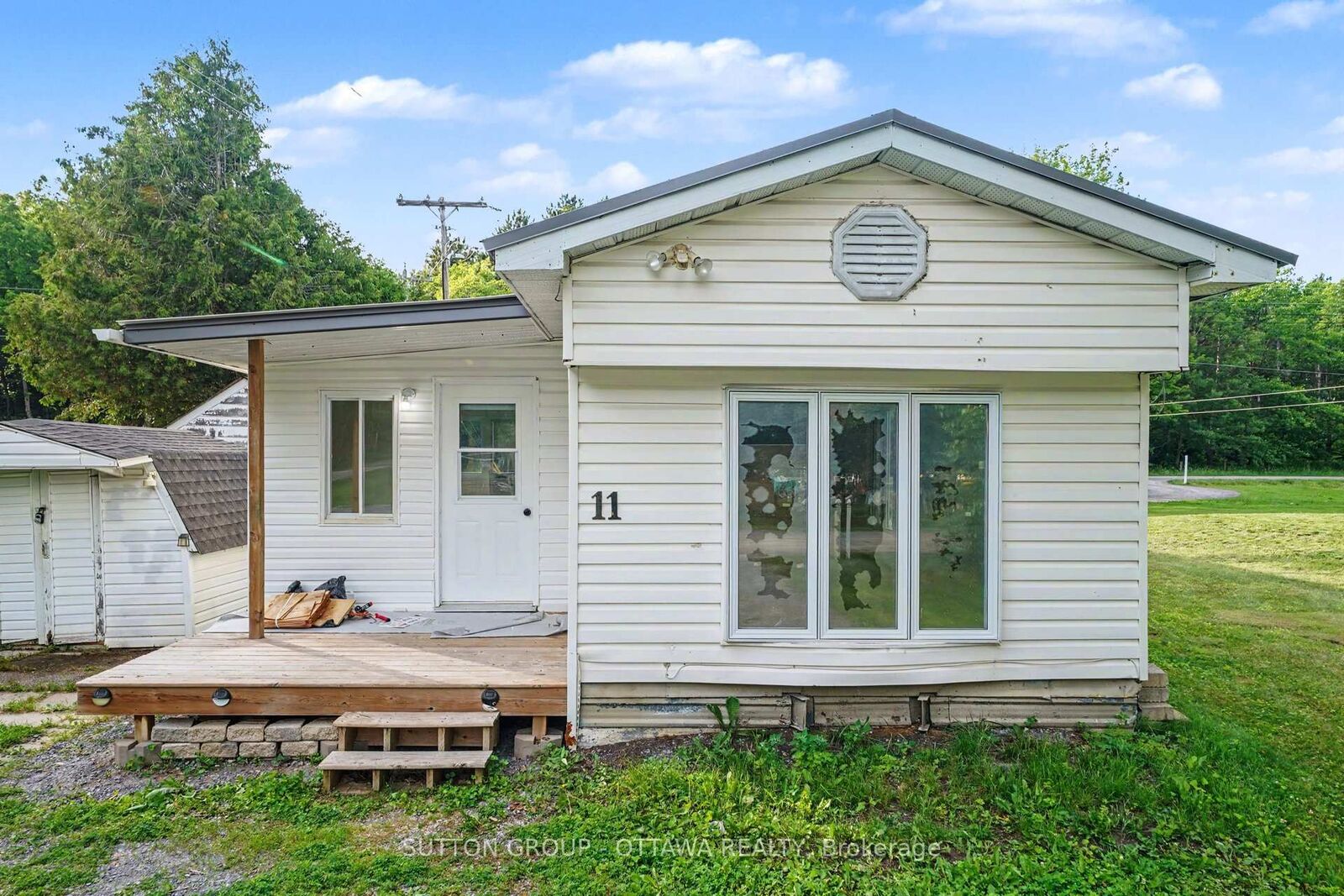 Property Photo: 1210 St Felix Road 11 ON K0A 2A0